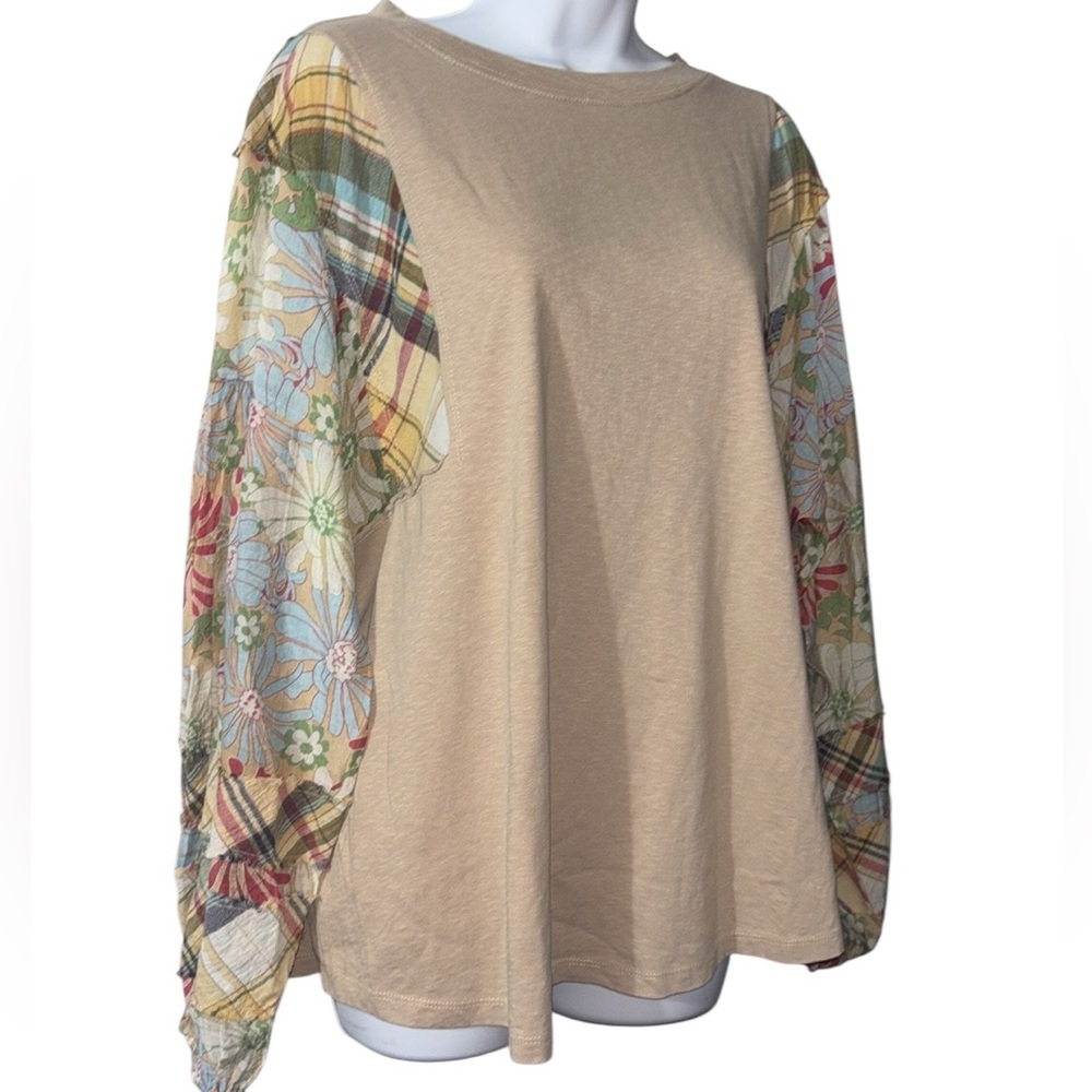 Easel Tan Top with Multicolor Sleeves - Picture 2 of 8